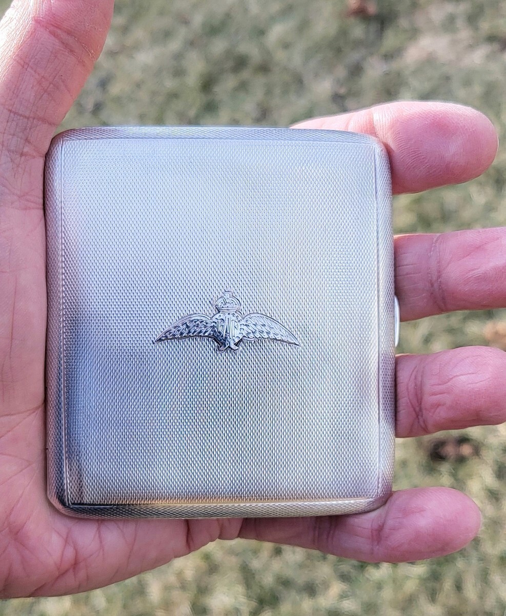 CHOICE 1939 RAF insignia Sterling Silver Smokes Case James Dixon, Chester 4.6ozt