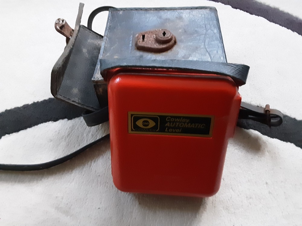 Vintage Cowley Automatic Level With Original Case - Untested