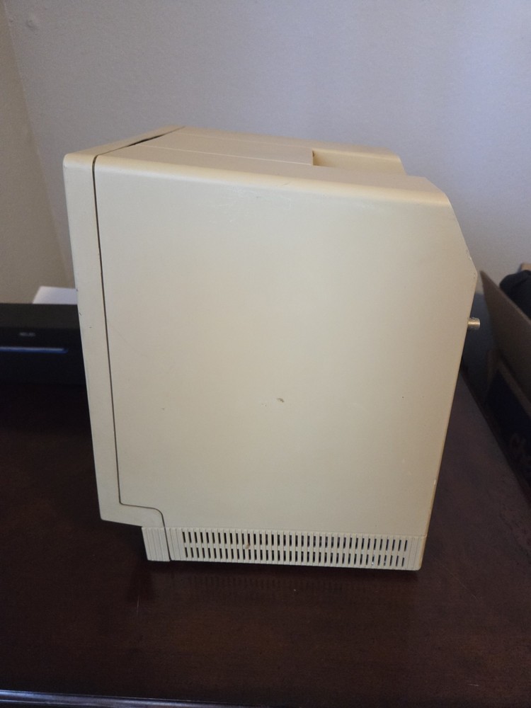 Apple Macintosh SE Vintage Home Computer Model M5011 Untested