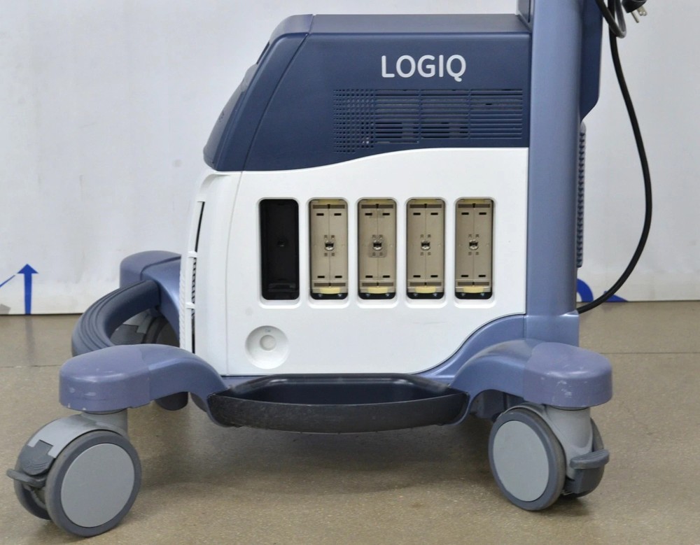 GE Logiq S8 System 2014 w/GE ML6-15-D Wideband Matrix Linear Array