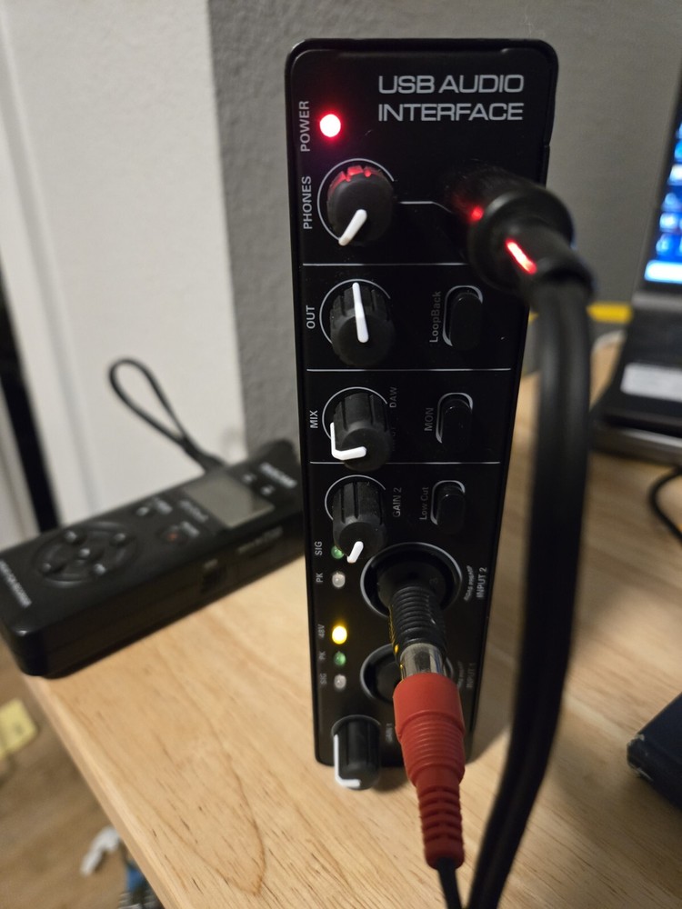 Audio Interface RHM 2 In 2 Out USB Audio Interface with 48V Phantom Power Tested