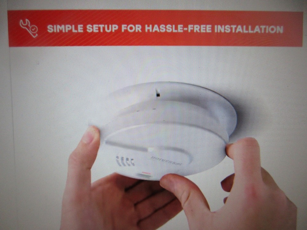 Universal Hardwired 10-Year Battery Backup Smoke Detector with Ionization Sensor