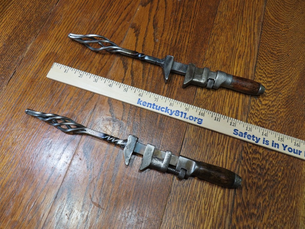 Blacksmith Twisting Wrench (Small 13") monkey wrench
