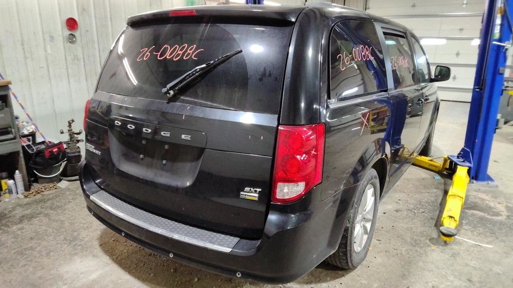 CARAVAN 2018 Glove Box 1185997