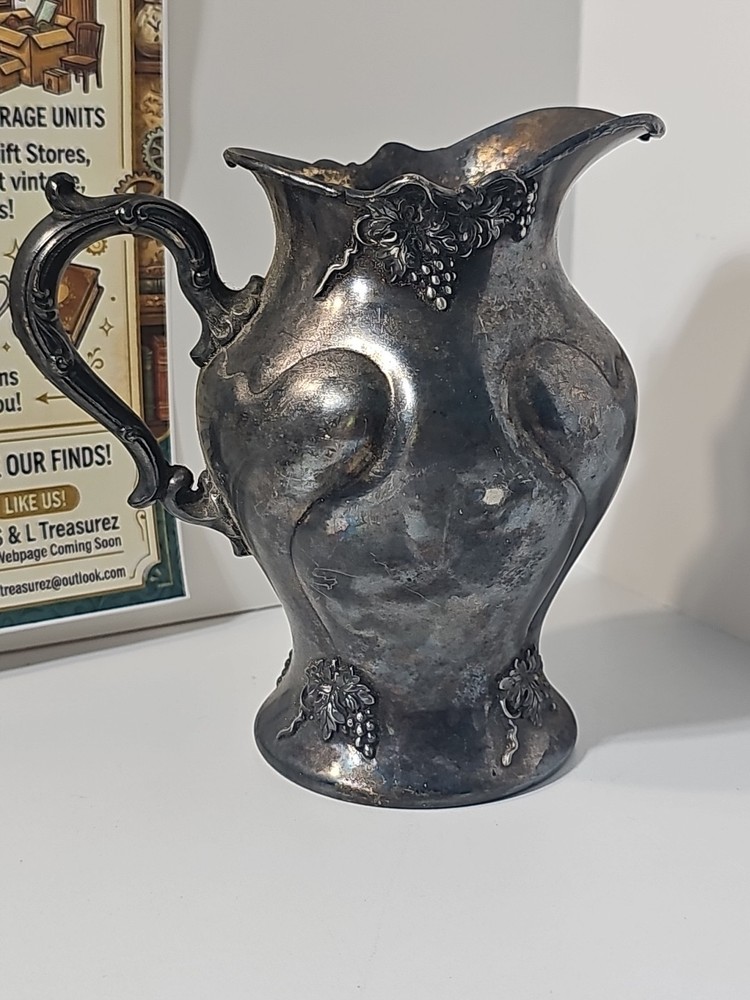 victor silver co quadruple plate Set