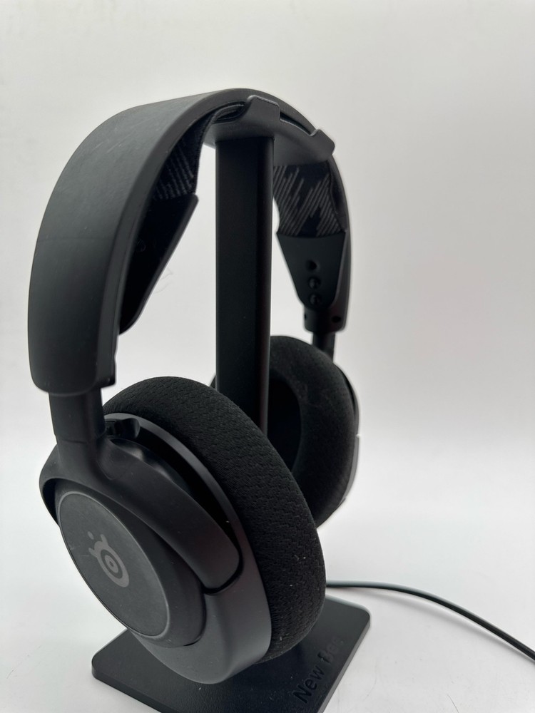 SteelSeries Arctis Nova 3 Multi-Platform Gaming Headset Black 61631