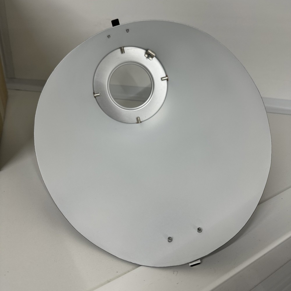 Multiblitz COMVER Light Reflector NEW