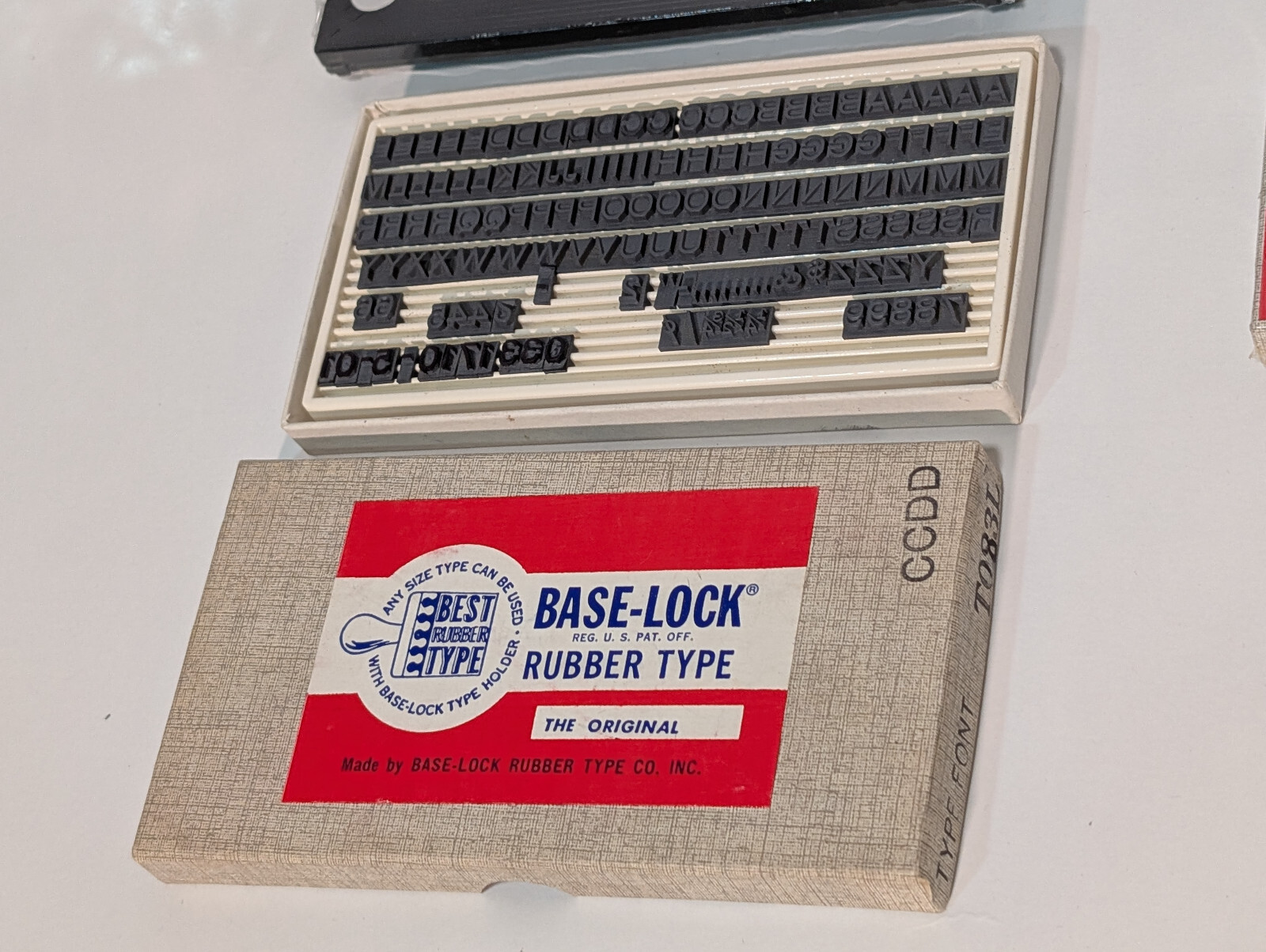 Lot of 25: Assorted Commercial, Retail, Stamps, Stamp Pads, Band, Type Font