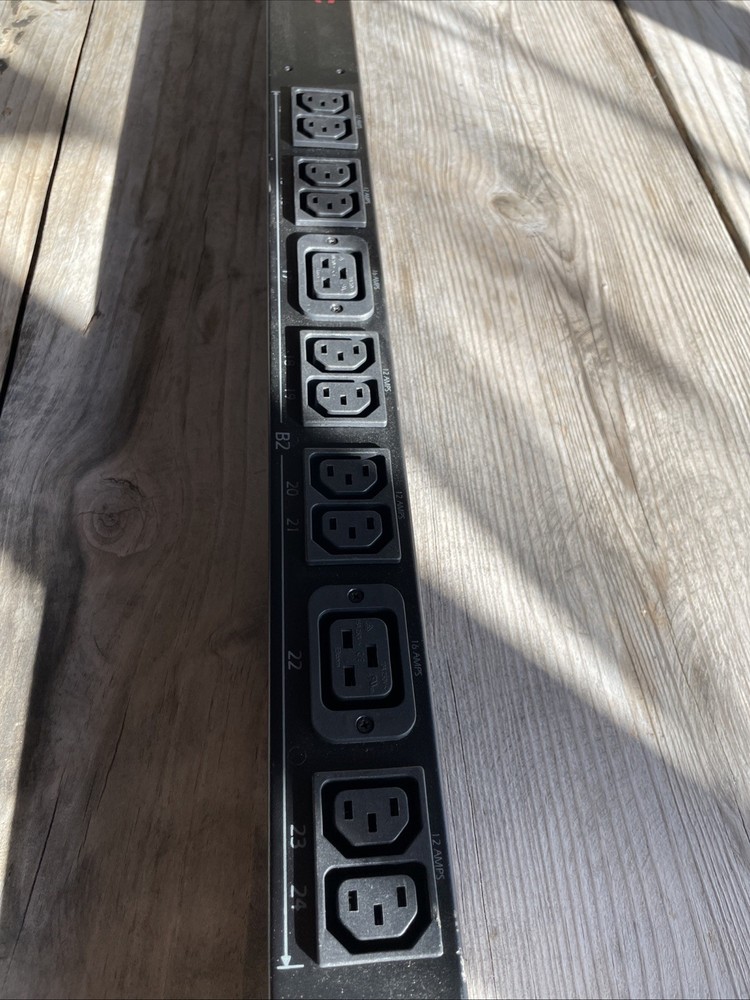 APC AP7541 Rack PDU, Basic, Zero U, 30A, 200/208V, (20)C13 & (4)C19