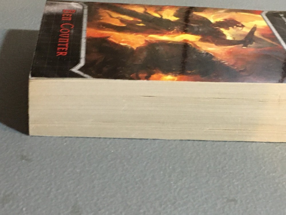 BOOK WARHAMMER CHAPTER WAR BEN COUNTER PAPERBACK USED