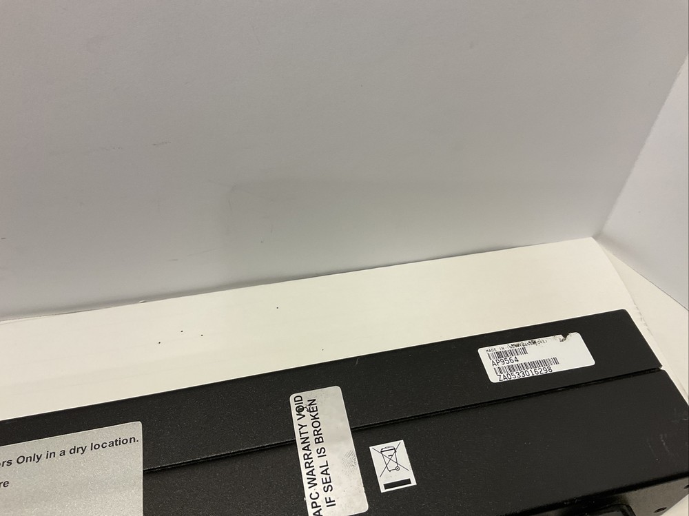 APC Basic Rack PDU AP 9564