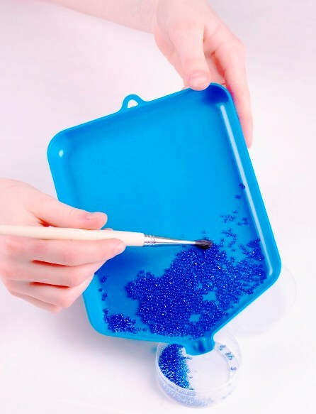 Tidy Crafts Glitter, Bead, Powder Funnel Tray #1510