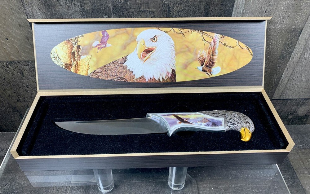 Knife With eagle head handle & Wooden Box