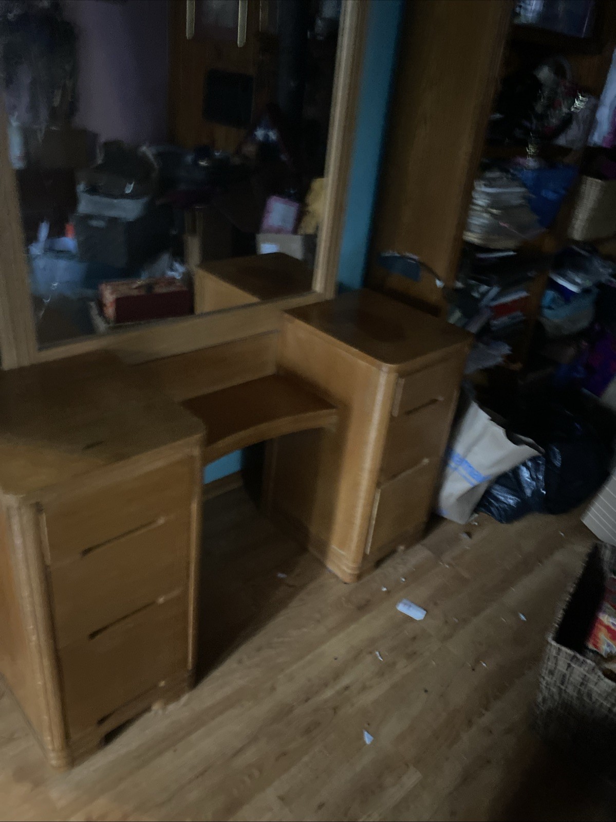 antique vanity dressing table with mirror