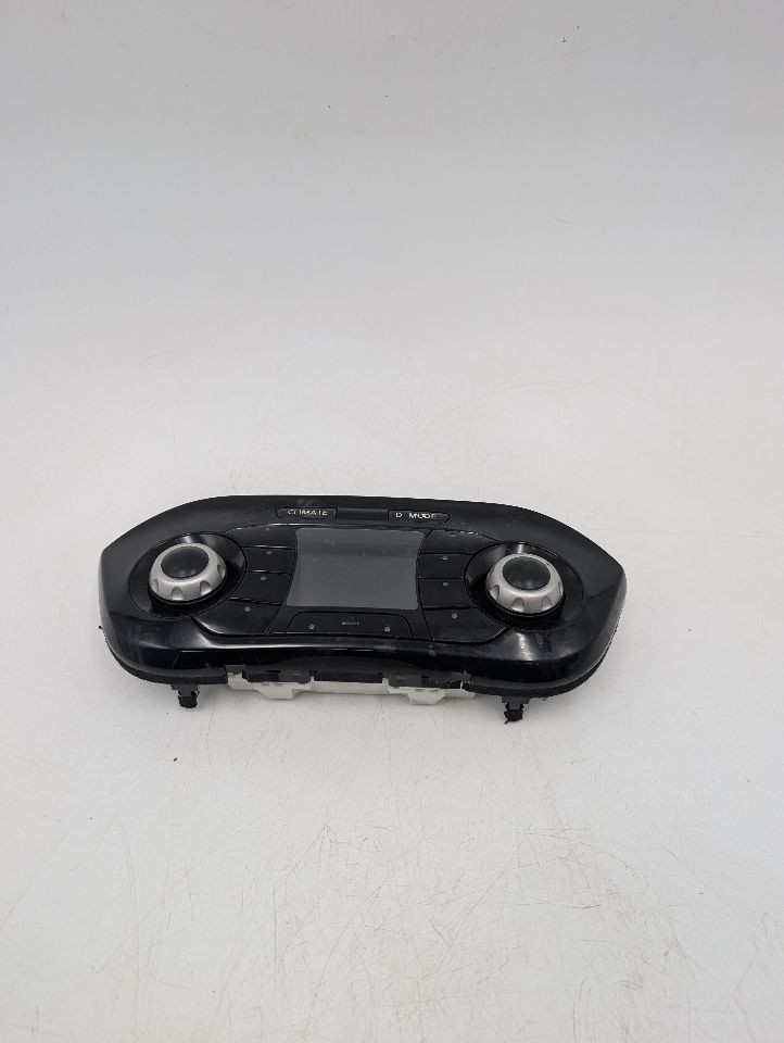 Used A/C Selector Switch fits: 2015 Nissan Juke automatic temperature control AT