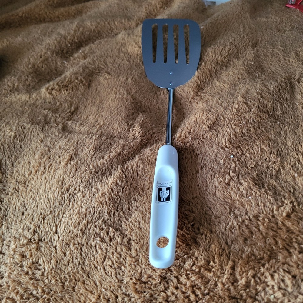 Left Hand Spatula