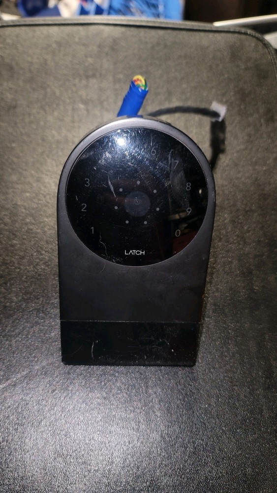Latch R Series Model R2 Reader,  Intelligent Door Manager USED WORKING