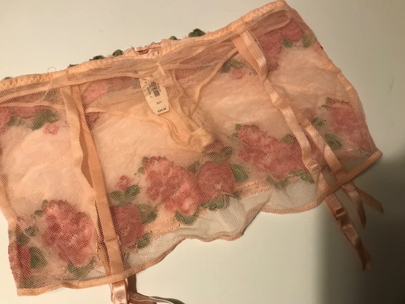 Victoria’s Secret Very Sexy Embroidered Roses Lace Garter Skirt NWT Crystals M