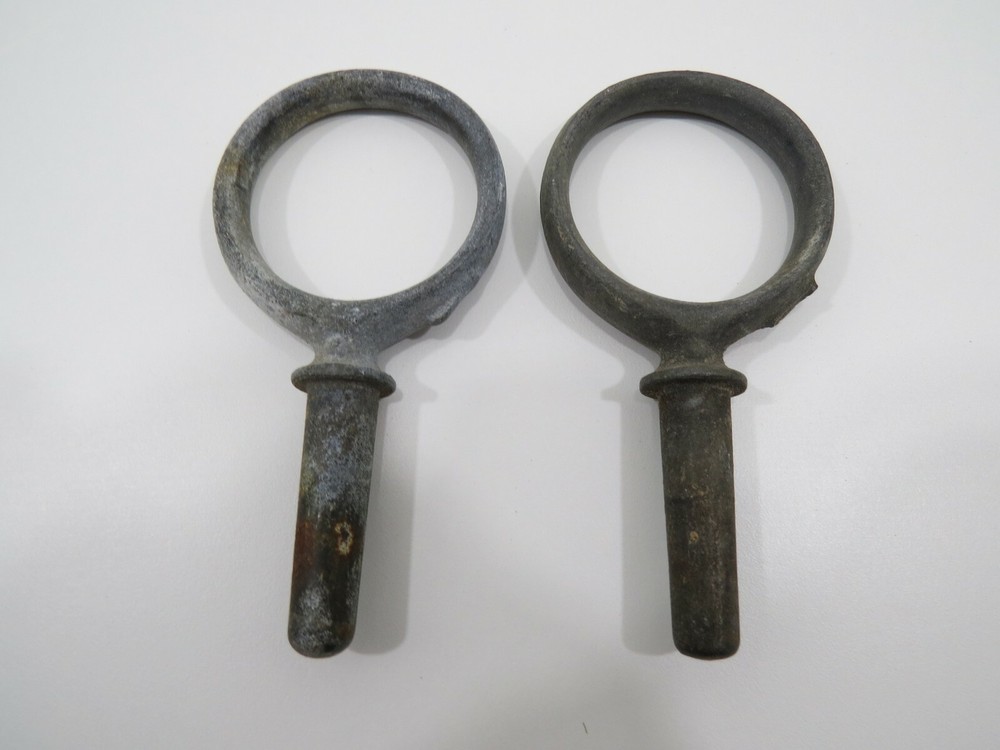 2 OLD GALVANIZED PAIR OAR LOCKS FOR  BOAT DECOR (C2.5AG)