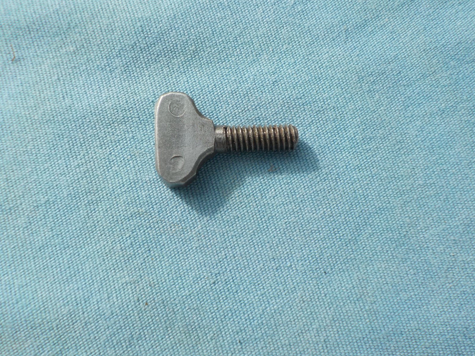 THUMB SCREW - 10-28 THREADS - FITS STANLEY NO. 78 FENCE