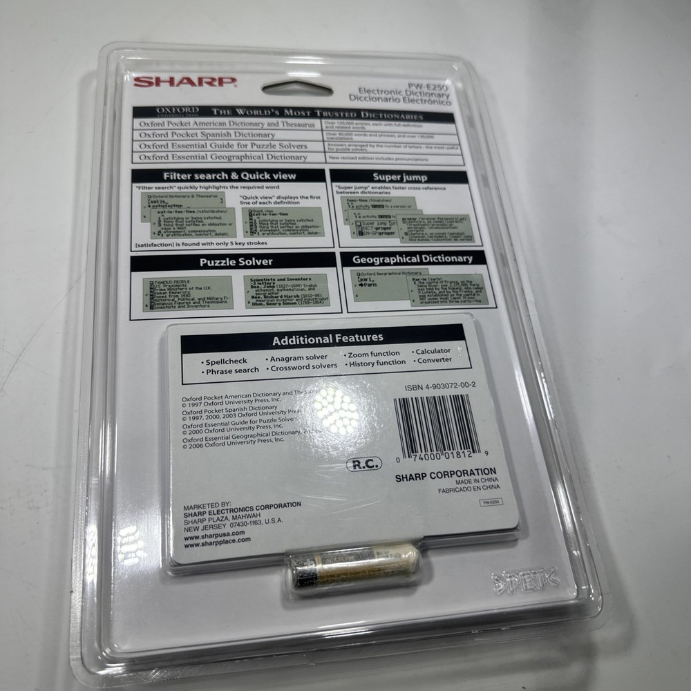 SHARP PW-E250 Electronic Dictionary Thesaurus Games w/ Backlight NEW