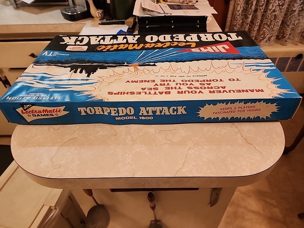 JIM'S LECTRAMATIC TORPEDO ATTACK MODEL 1600 C. 1970 complete