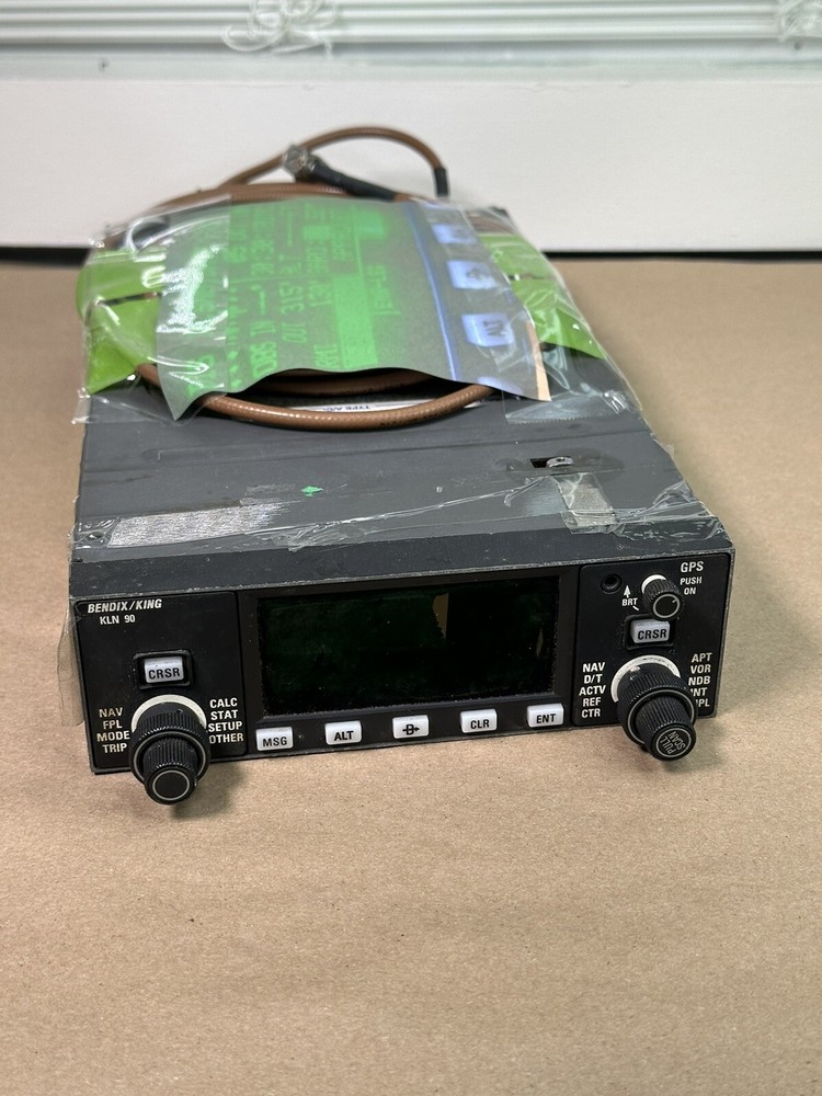 Bendix King KLN 90B GPS Receiver w/ Tray (D2639)