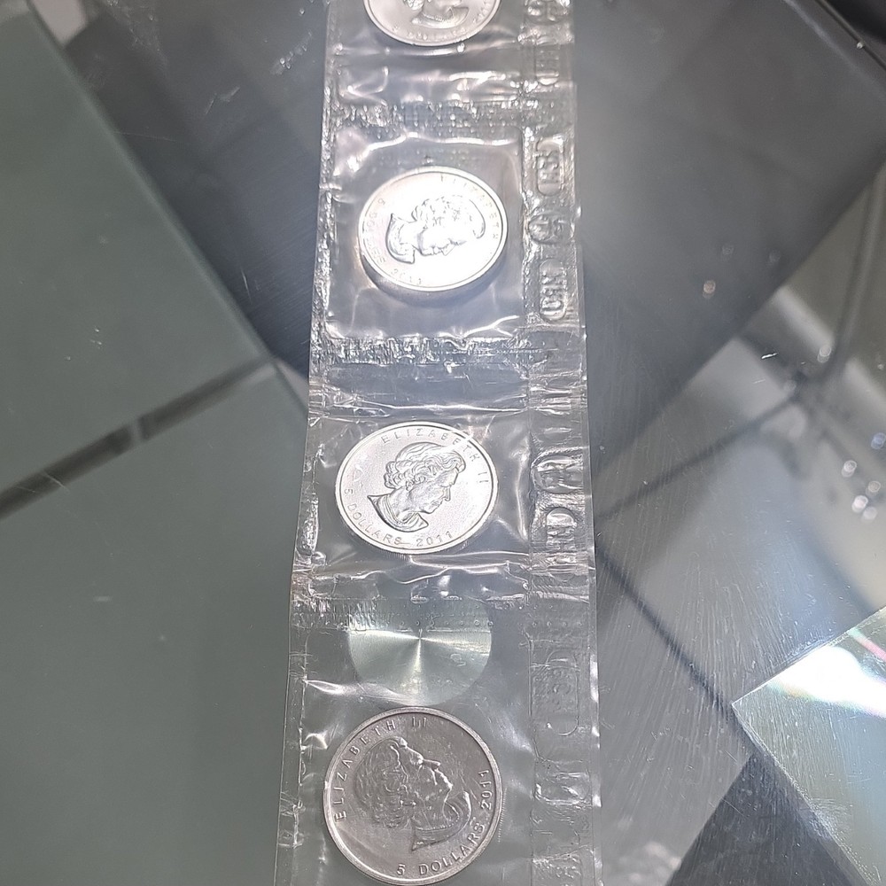 2011 Canadian $5 dollar  Silver  2011