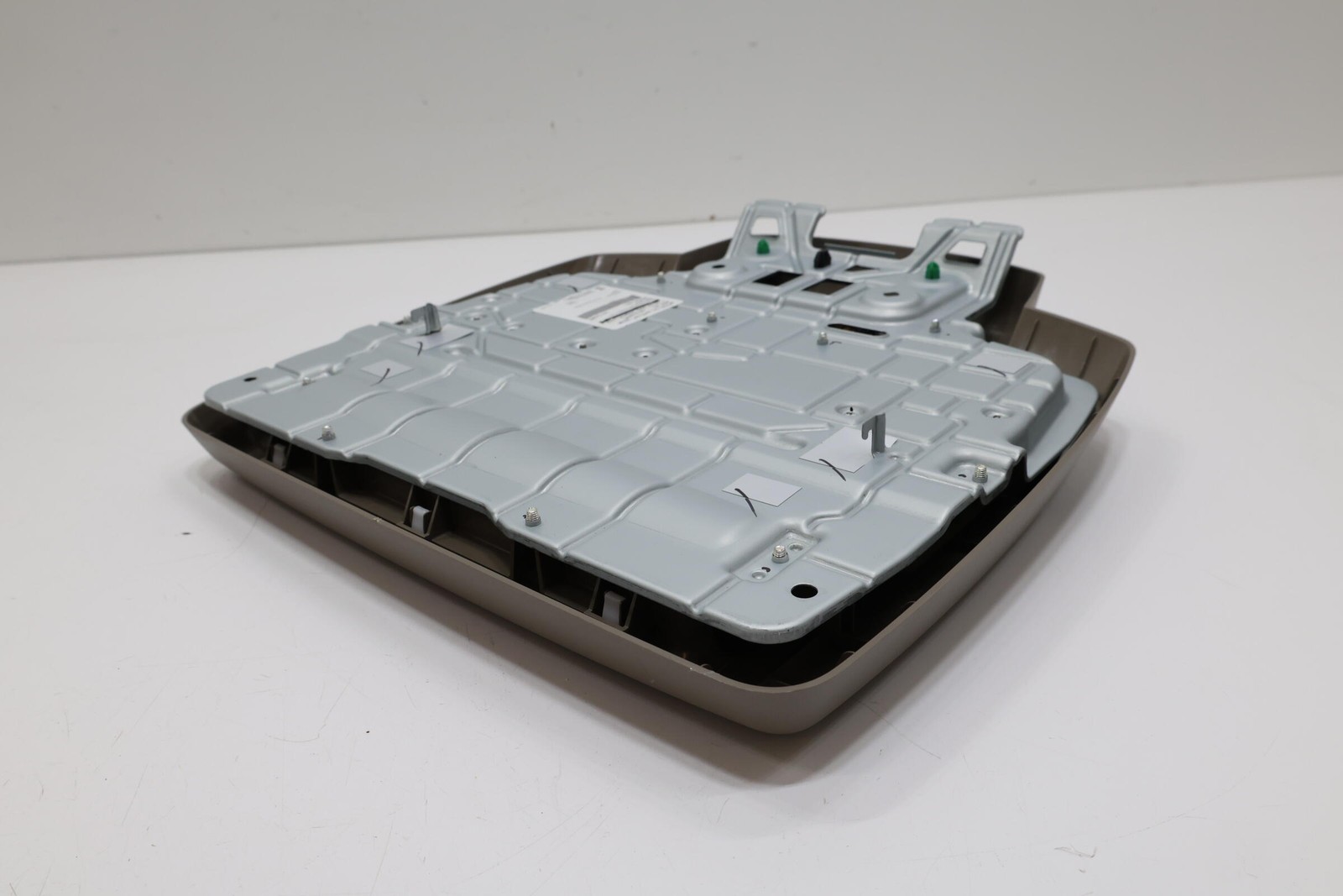 2019 - 2022 HONDA PILOT REAR OVERHEAD MONITOR SCREEN OEM 39460TG7A220M1 BEIGE_BE