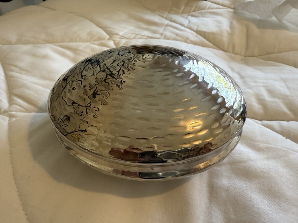 Italian Designer BATTUTO A MANO Handhammered Silverplated Plated Candy Nut Dish