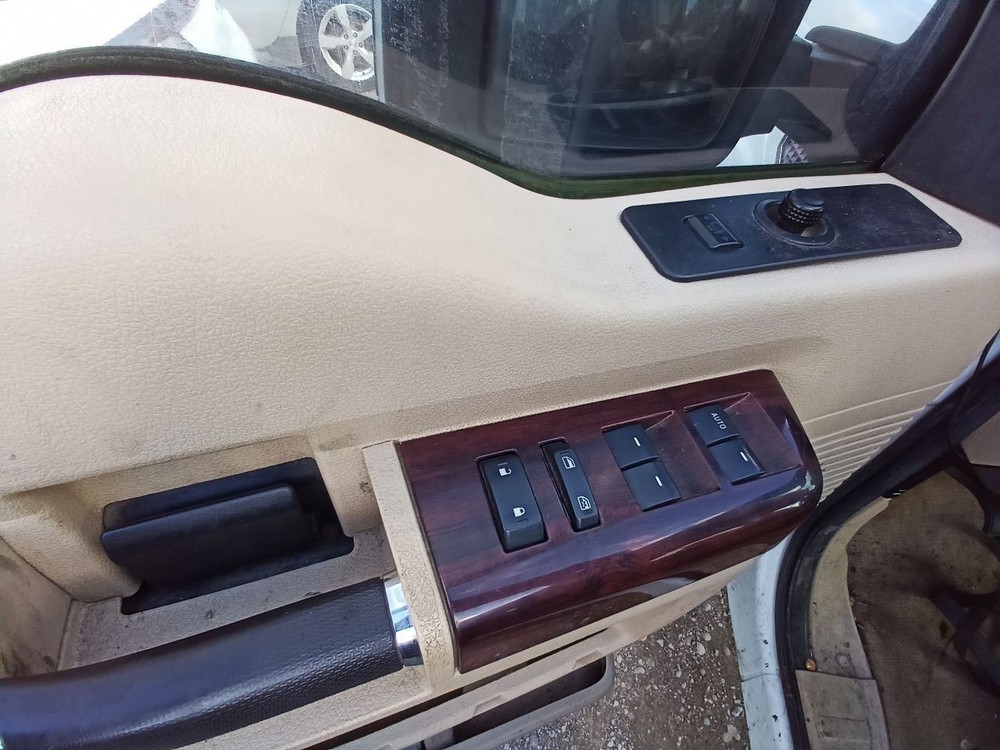 F250SD 2008 Battery Tray 11838433