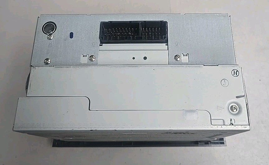 2003 Acura MDX OEM 6 Compact Disc Changer
