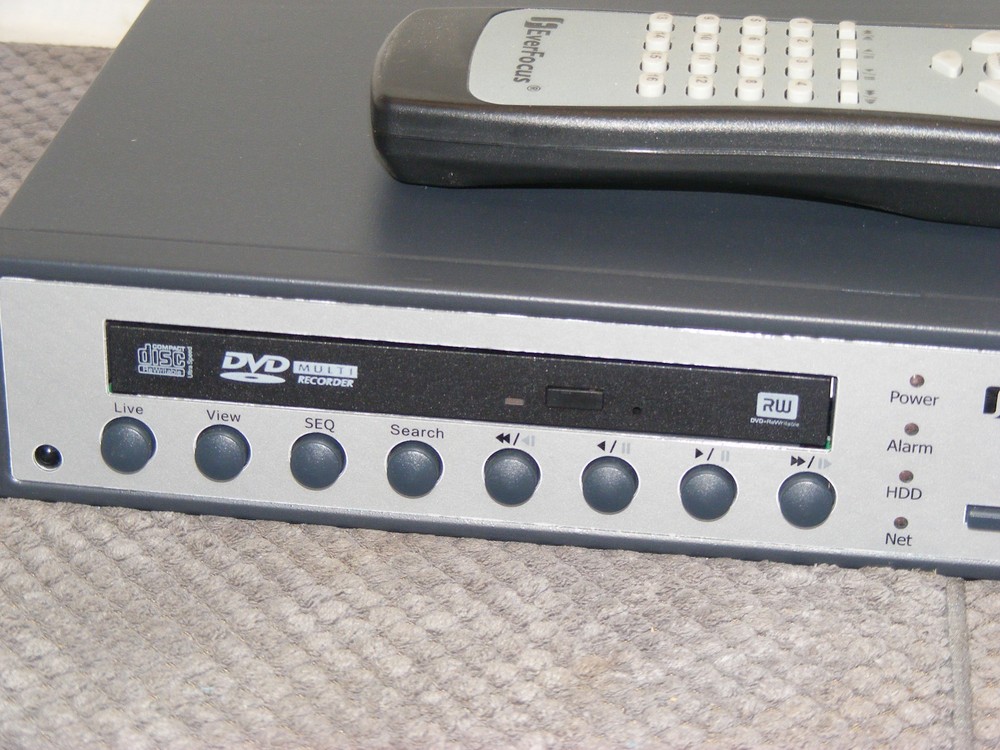 EVERFOCUS SECURITY CAMERA DVR RECORDER W/REMOTE ECOR264-4D1/500*NO CORD*UNTESTED