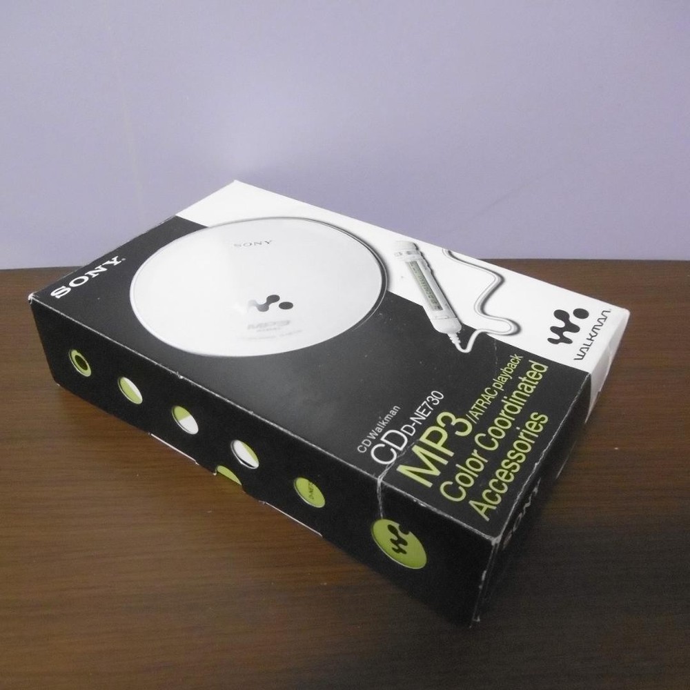 SONY CD Walkman Portable CD Player D-NE730 Operation confirmed