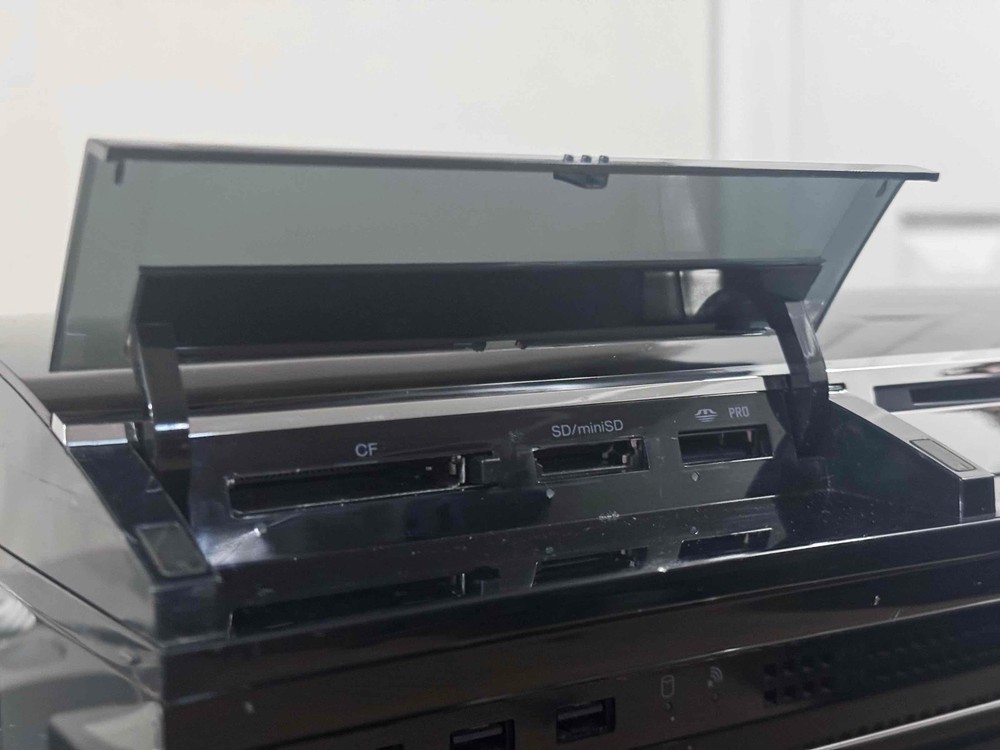 PRECISION 1:1 - Memory Card Cover For Backwards Compatible PS3 / PlayStation 3