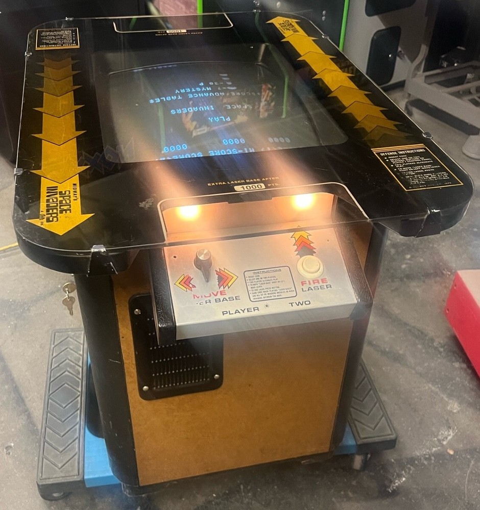 SPACE INVADERS Cocktail Table ARCADE MACHINE MIDWAY 1978 (Excellent)