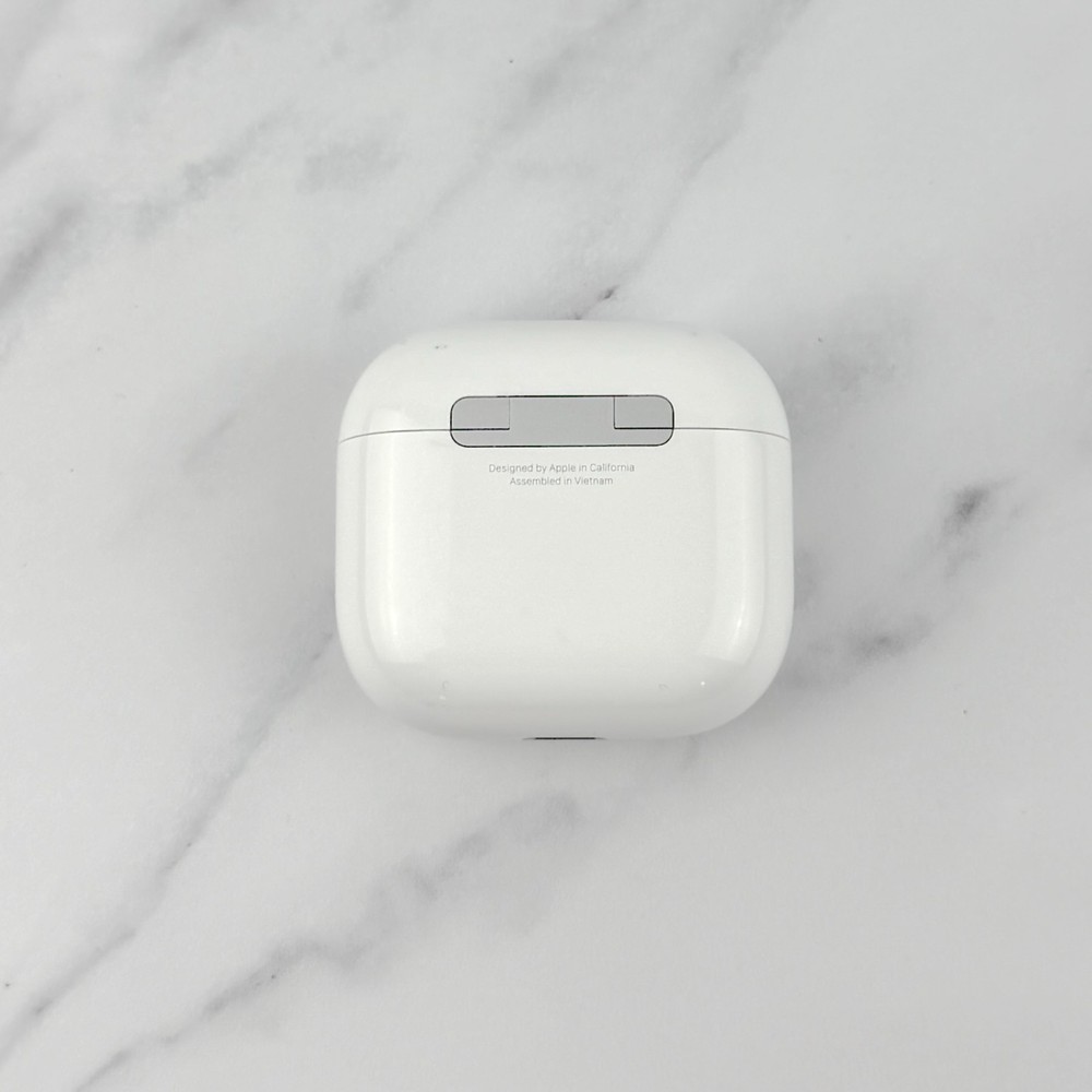 Apple AirPods 4th Generation Charging Case A3058 Replacement Only
