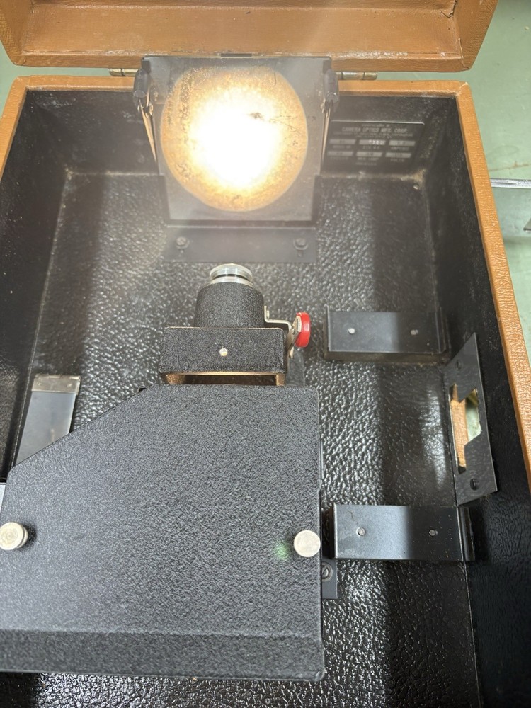 vintage slide projector Portable With Automatic Slide Changer Working