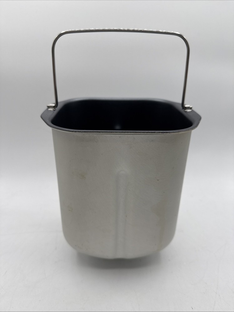 Cuisinart CBK-110 Replacement Removable Bread Pan Handle & Paddle Used