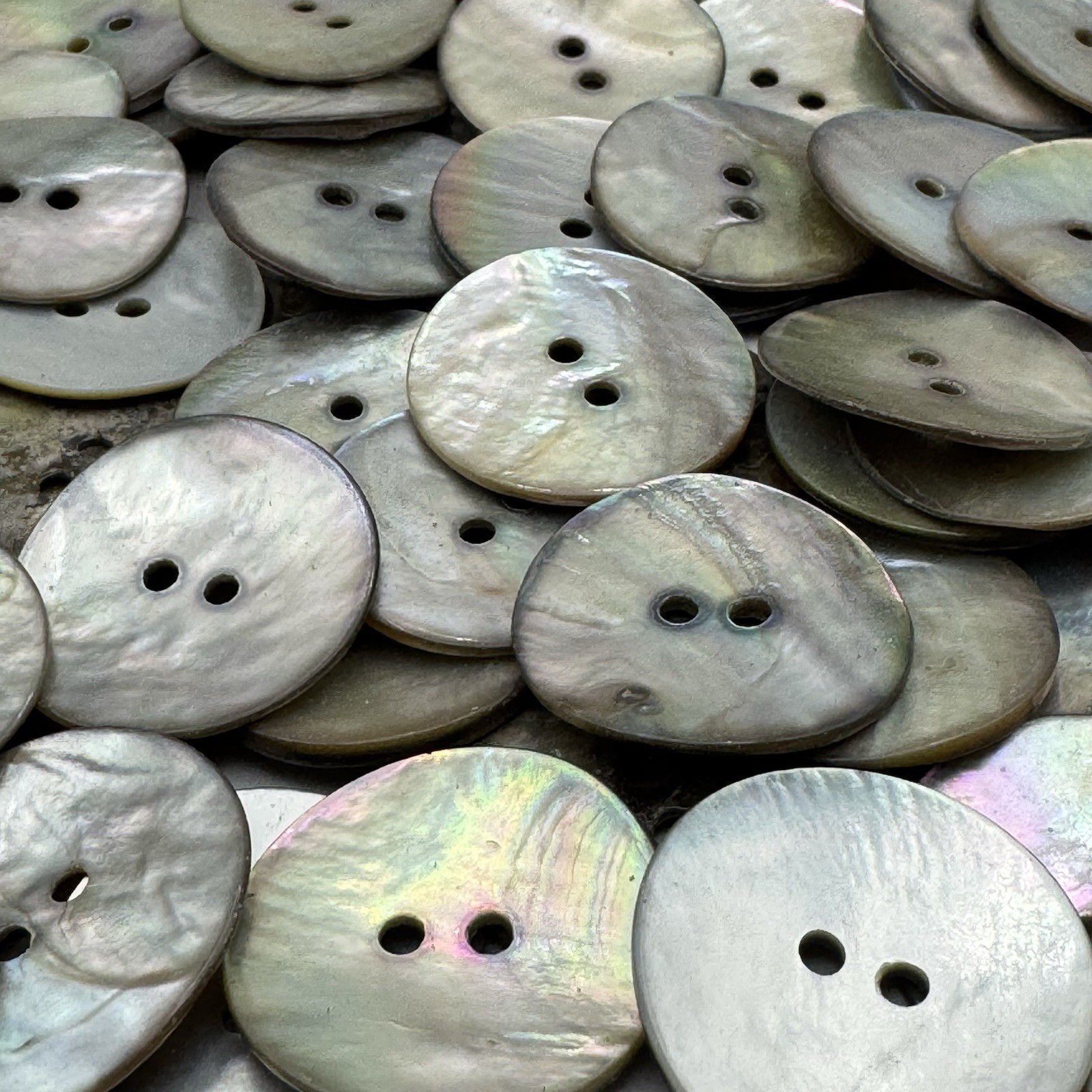 Smoke/Rainbow/Iridescent MOP/Mother Of Pearl Shell Button 25mm 1" 2hole