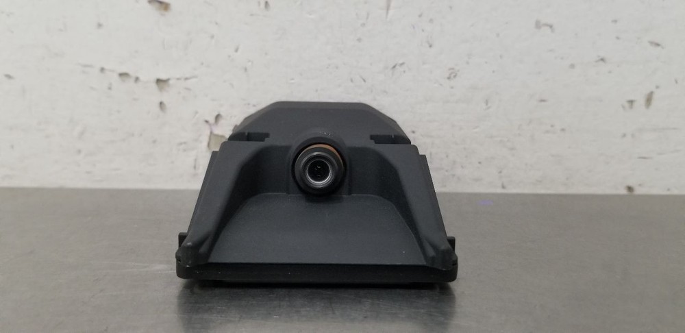 18 CADILLAC ESCALADE INTERIOR MIRROR MOUNTED FRONT CAMERA 84304790