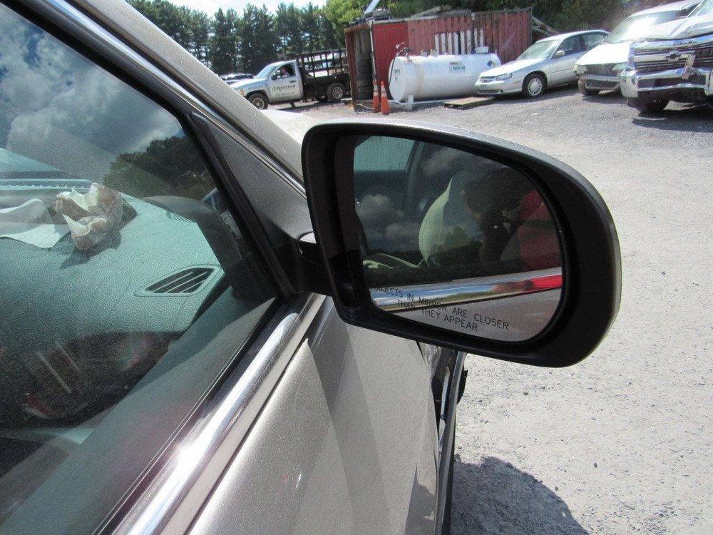 CHEROKEE 2016 Glove Box 1075980