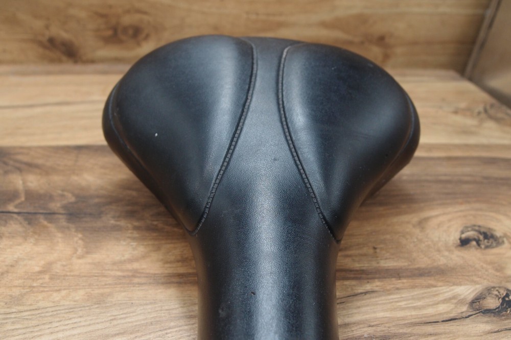 touring saddle Italia Sporting 1980's saddle