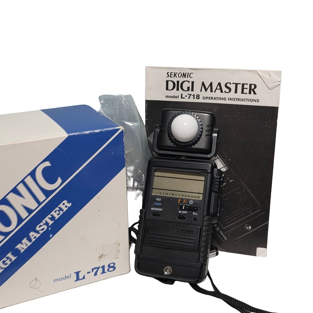 Sekonic Digi Master Model L-718 Flash Meter Ambient Light Meter with Case
