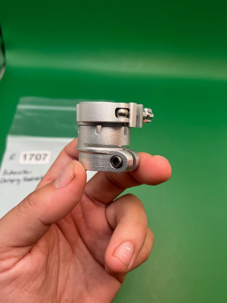 Autococker Clamping Feedneck