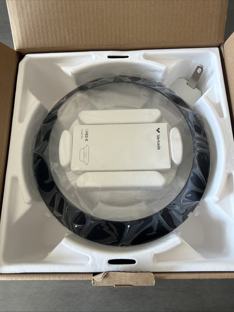 Verkada CH52-E CH52-1TBE-HW Multi Sensor Camera 20 MP Resolution Camera Open Box