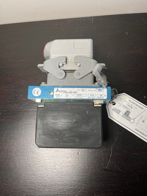 Avtron Encoder M284L 1024 PPR 517HP1 Connector Tachometer NEW