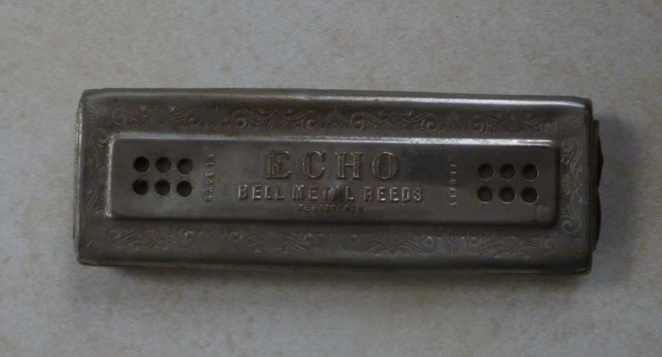 Harmonica ECHO M HOHNER GERMANY (H) BIIG SIZE WITH TWO ROW FROM EACH SIDE