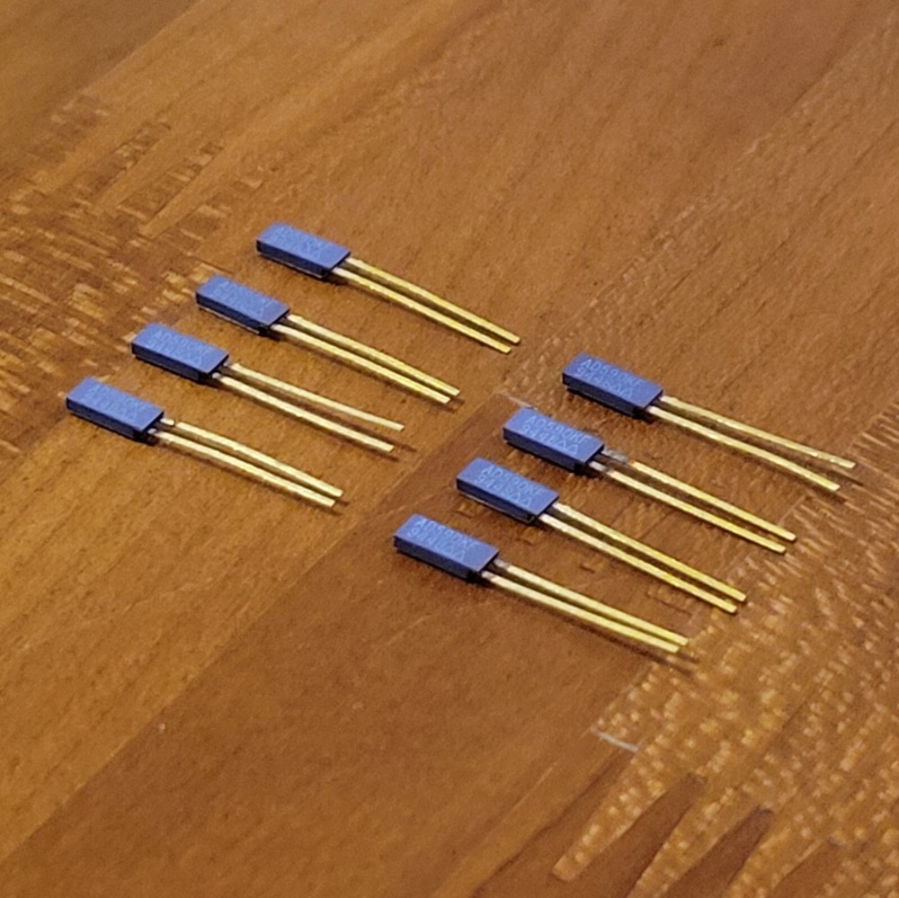 AD590KF Analog Devices Temperature Sensor Quantity 8