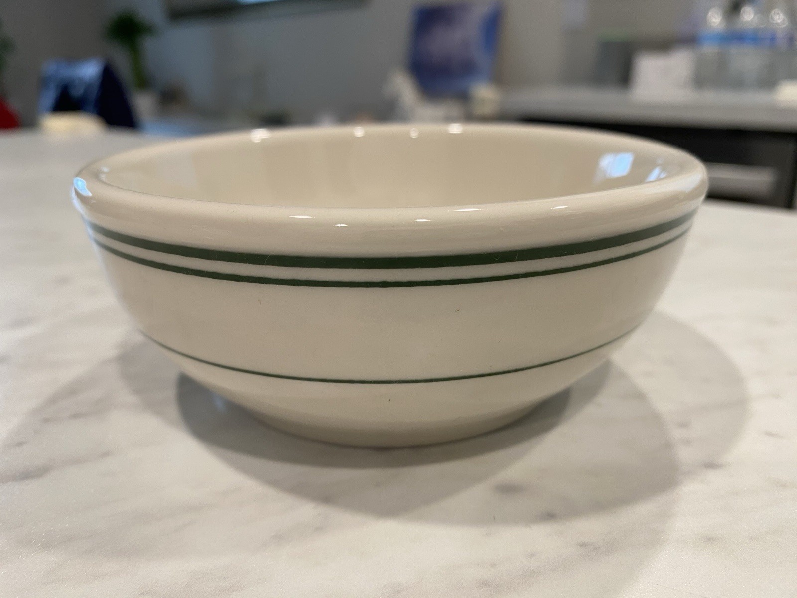 6 Each - 2005 Homer Laughlin Quality 5 1/8” 12.25 Z Green Band Ivory Nappy Bowls